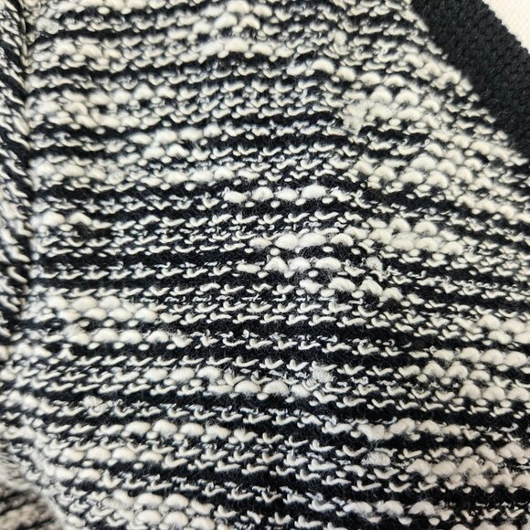 J. Crew Size Small Black/White Boucle Tweed Cardigan Sweater Hook & Eye 03509 - Picture 7 of 9